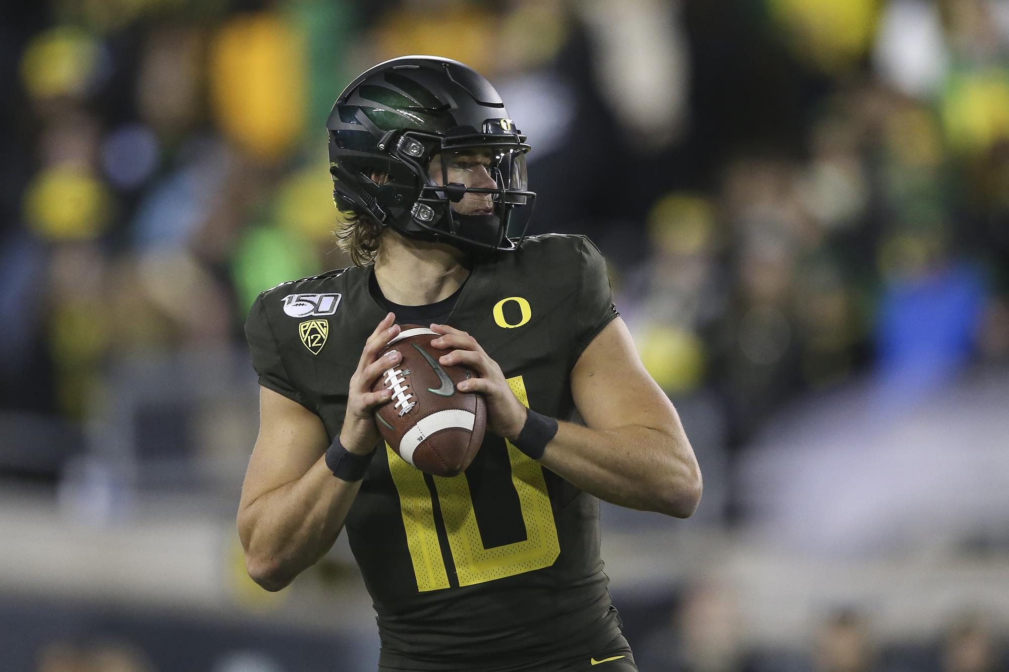 Unlike last season, Justin Herbert finishes off nonconference portion of  Oregon's schedule looking sharp - The Athletic